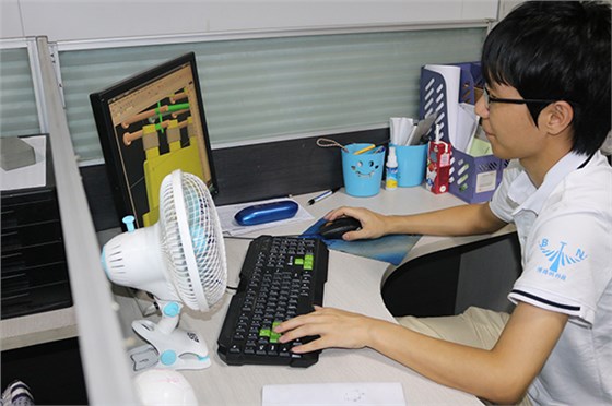 藍(lán)牙耳機(jī)模具廠——耳機(jī)模具設(shè)計(jì)你了解這個(gè)嗎？