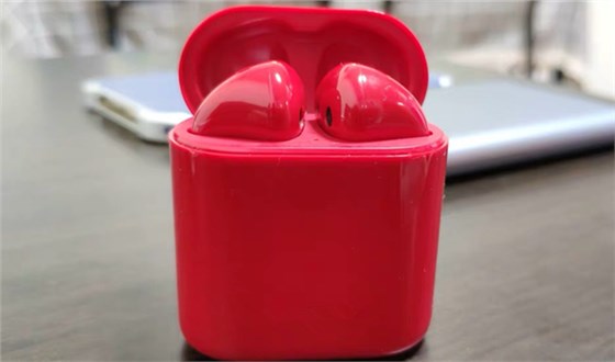 博騰納藍牙耳機模具廠：堅持以質(zhì)取勝，打造品質(zhì)耳機外殼