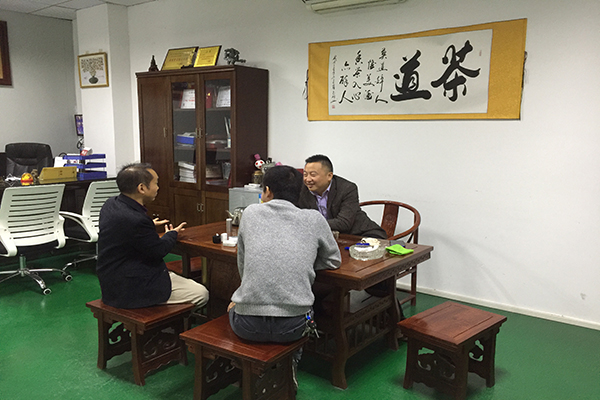 深圳塑膠模具制造廠——全民養(yǎng)生運(yùn)動(dòng)！動(dòng)！動(dòng)起來(lái)！
