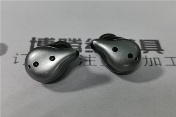 深圳藍(lán)牙耳機(jī)模具廠——博騰納秉承匠心，打造精品耳機(jī)外殼