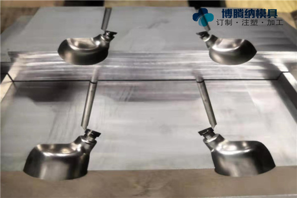 博騰納藍(lán)牙耳機(jī)模具承諾：耳機(jī)有分模線，你看不見！